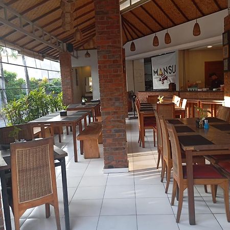 Mansu Hotel And Spa Legian 꾸따 외부 사진