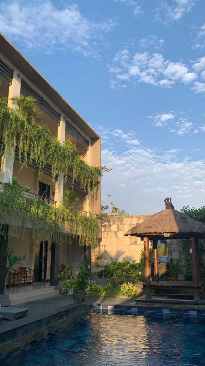 Mansu Hotel And Spa Legian 꾸따 외부 사진